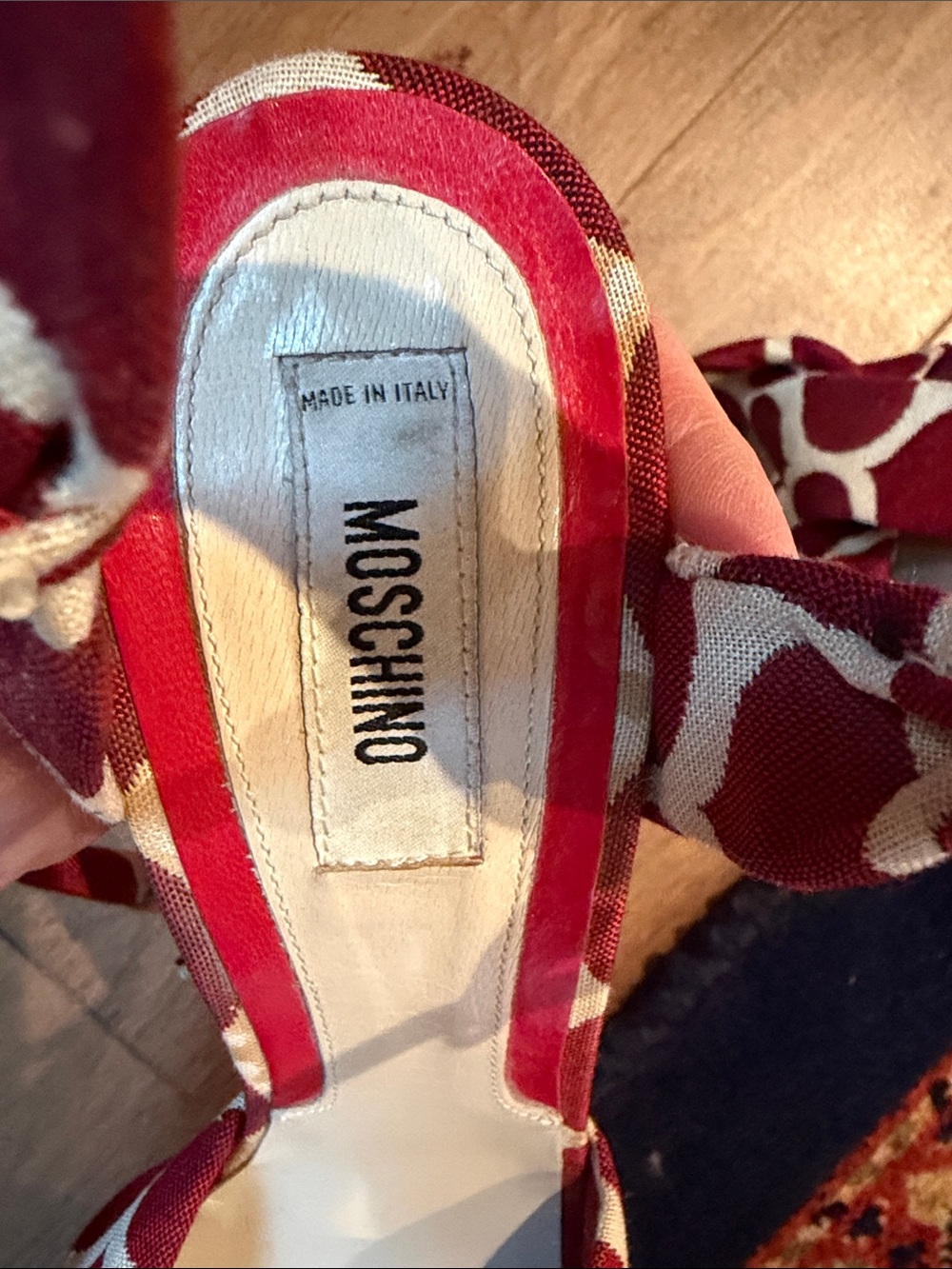 Moschino Red and Cream Knotted Ankle-Strap Heels 9.5 - Picture 7 of 10